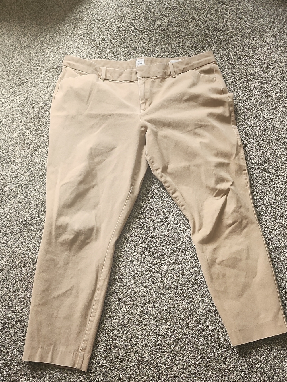 GAP women's Chino Pants in Light Tan